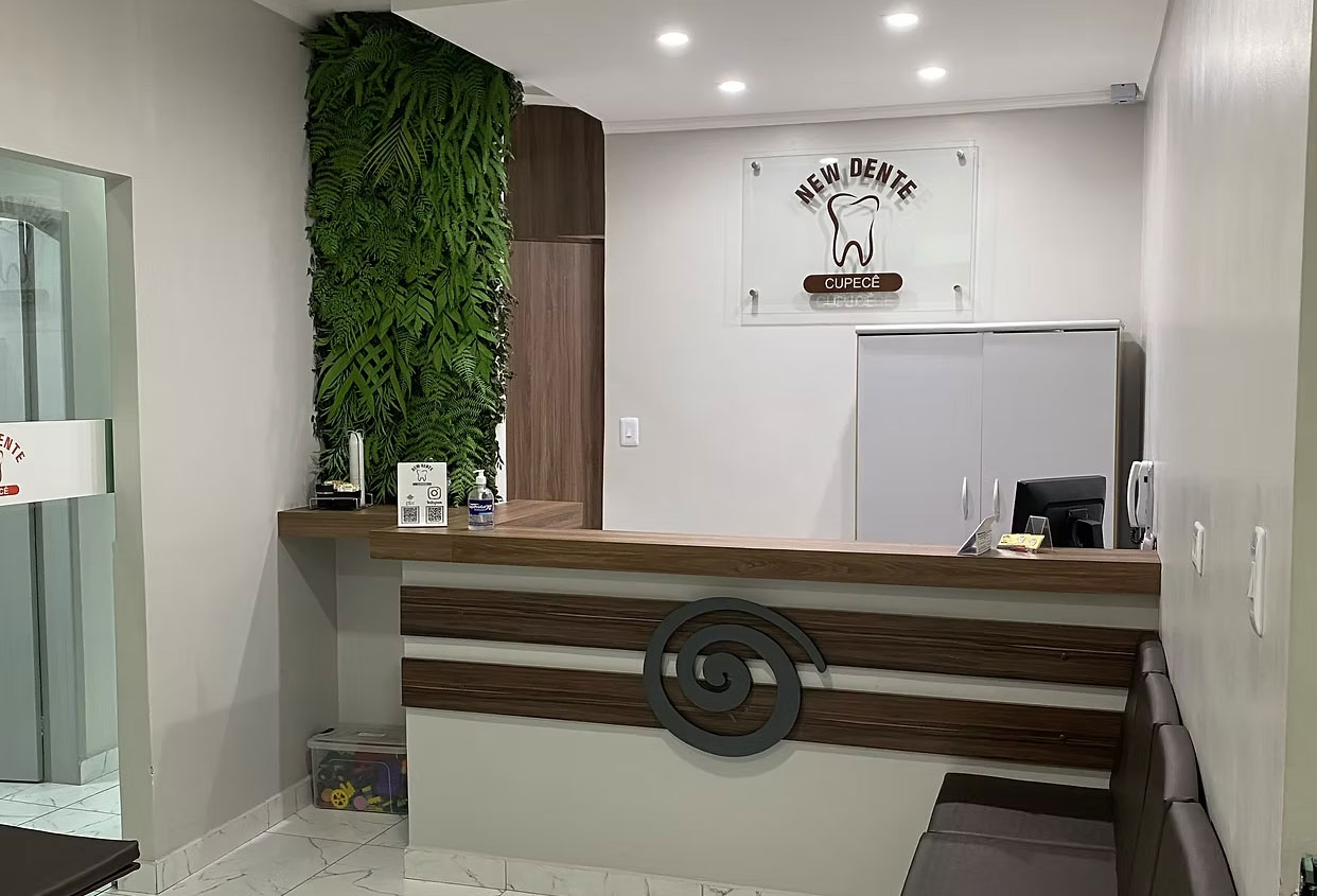 Atendimento odontológico na clínica